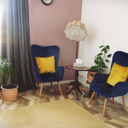 Stuckverzierte, Zentrumsnahe Wohnung Im Sueden Leipzig Buitenkant foto